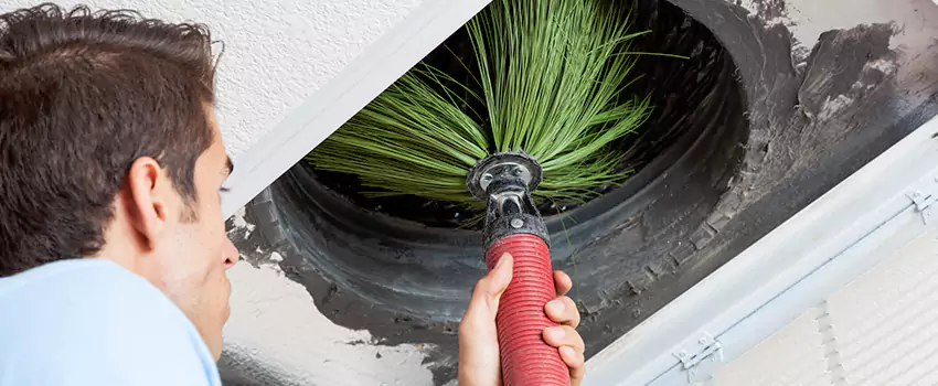 Clogged Air Duct Cleaning Process in Saint-Charles, QC