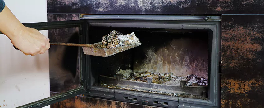 Fireplace Interior Sweeping in Saint-Charles, QC