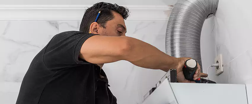 Vent Cleaning Process in Saint-Charles, Quebec